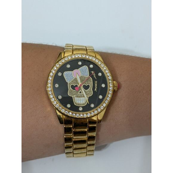 Betsey Johnson‎ Watch Women's BJ00190-44 Glitter Skull Bling Gems - Picture 7 of 7